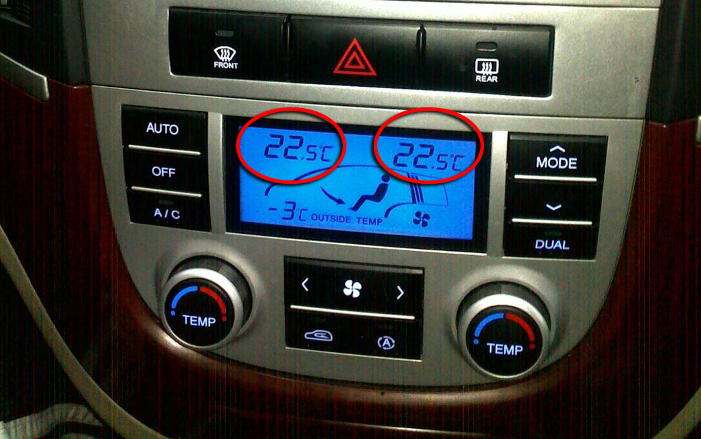 Температура на дисплее климат контроля на Hyundai Santa Fe CM 2006-2012
