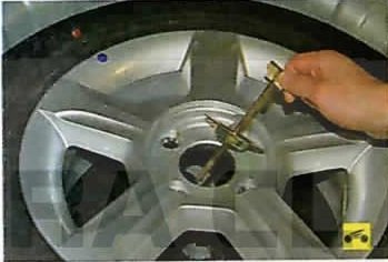 Запасное колесо Nissan Almera Classic