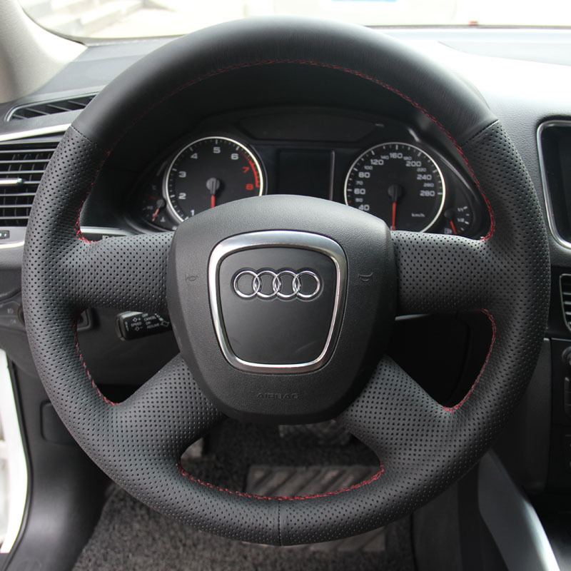 Установка рулевого колеса в среднее положение для проверки люфта Audi A4 2