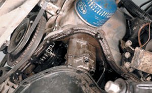 Снятие и установка масляного насоса Chevrolet Niva