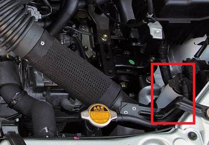 Горловина расширительного бачка системы охлаждения двигателя Toyota RAV4 CA20W 