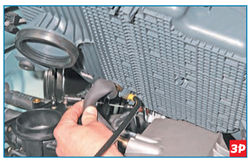 Отсоединение шланга основного контура вентиляции картера Lada Largus