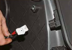 Колодка жгута проводов выключателя электростеклоподъемника двери переднего пассажира Лада Гранта (ВАЗ 2190)