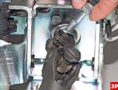 Стяжной болт карданного шарнира промежуточного вала рулевого управления Лада Гранта (ВАЗ 2190)