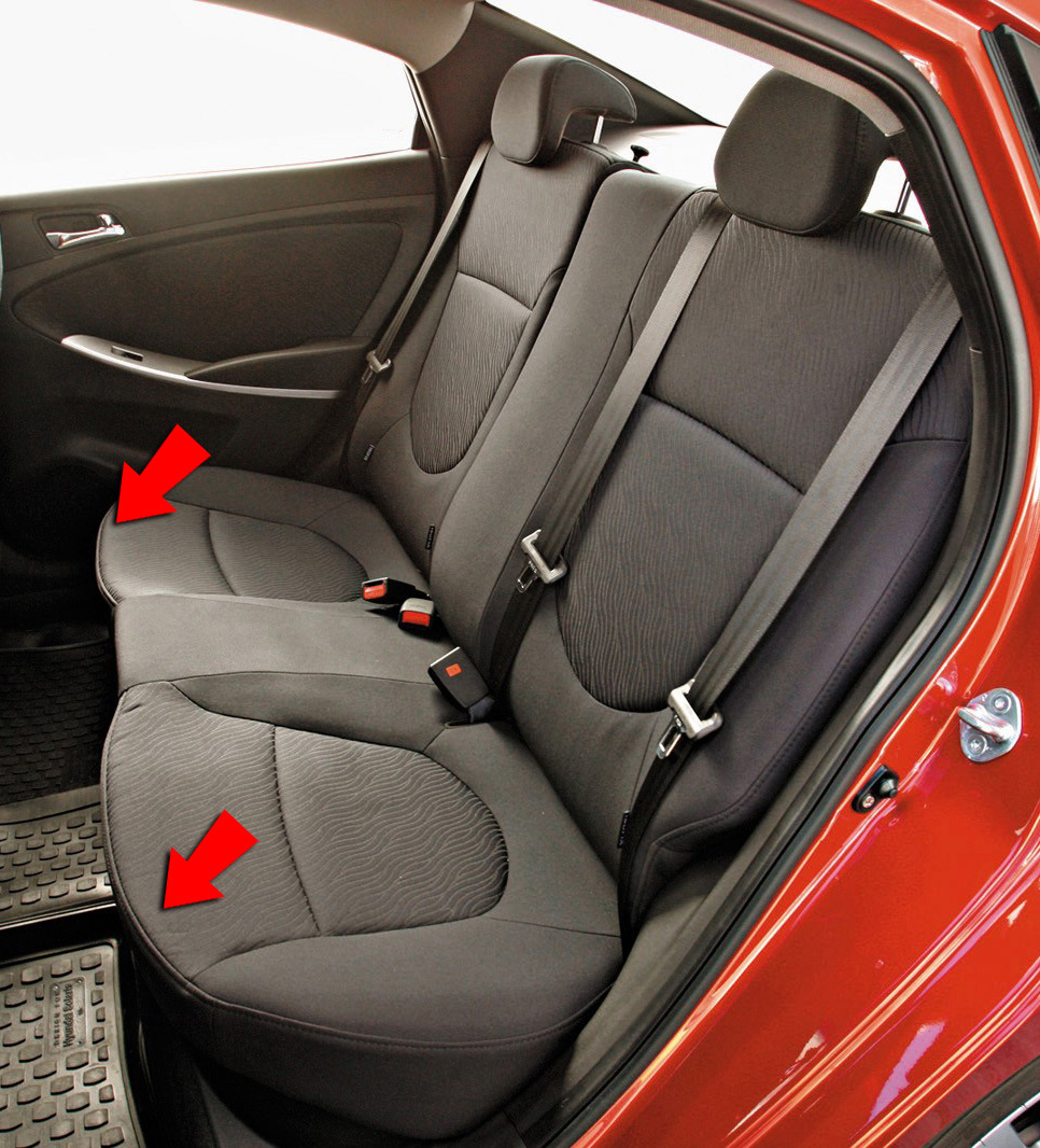 Поддеть подушку заднего сиденья для шумоизоляции на автомобиле Hyundai Solaris 2010-2016