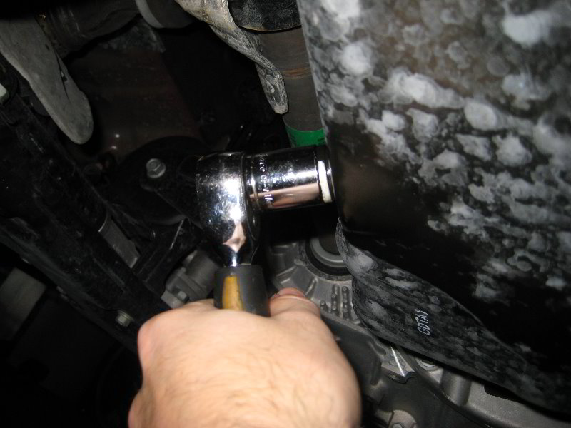 Слить масло двигателя на Hyundai Santa Fe CM 2006-2012