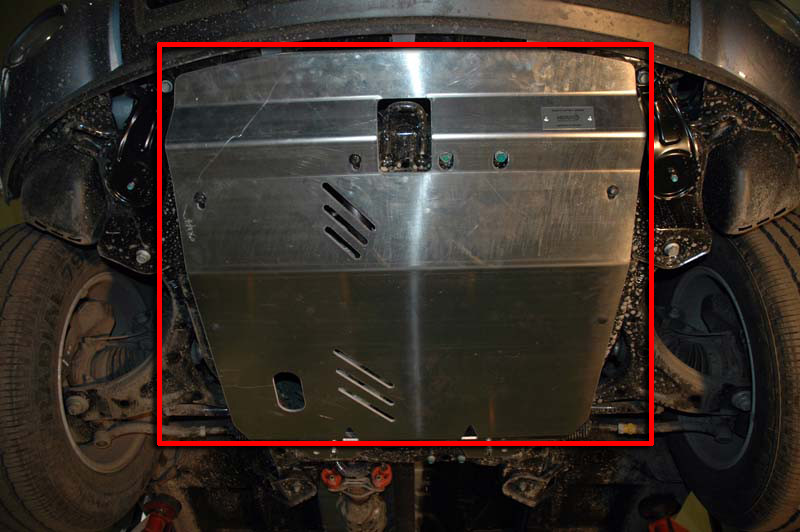 Снять защиту картера двигателя на Hyundai Santa Fe CM 2006-2012