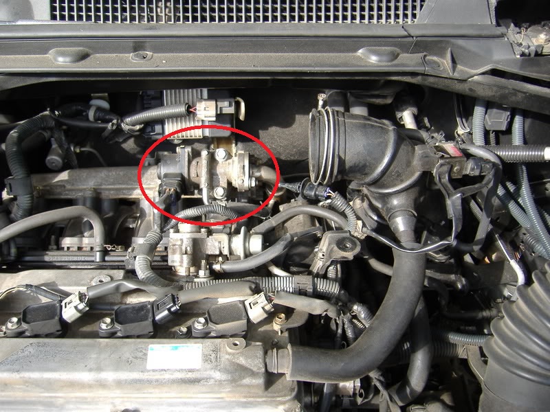 Клапан системы рециркуляции отработавших газов Toyota RAV4