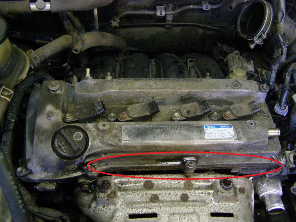 Негерметична прокладка головки блока цилиндров Toyota RAV4