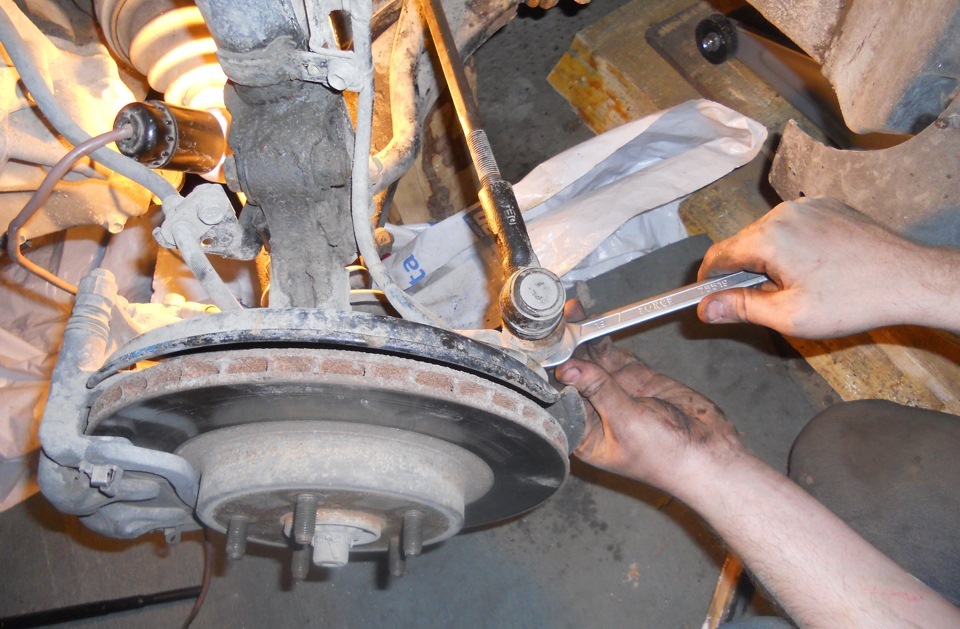 Рулевые тяги и их наконечники в Toyota RAV4