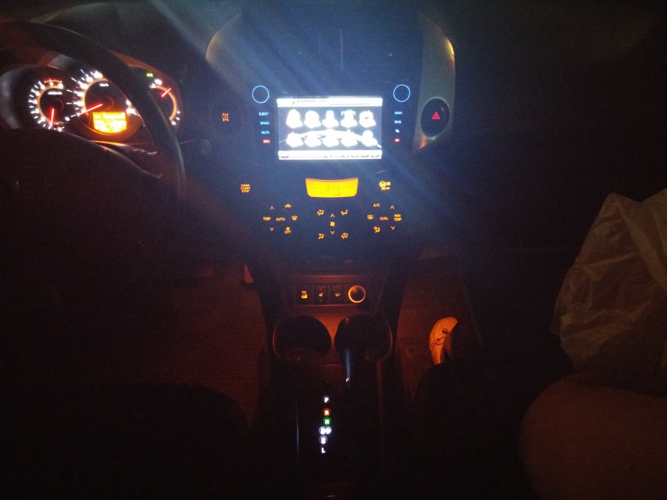 Подсветка систем Toyota RAV4