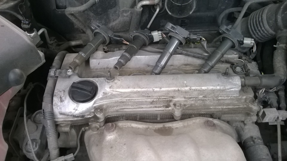 Катушки зажигания двигателя Toyota RAV4