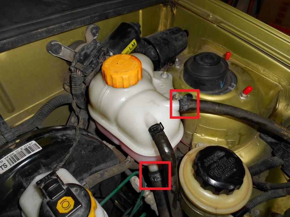 Пароотводящий шланг радиатора и шланг наливной трубы Chevrolet Lanos