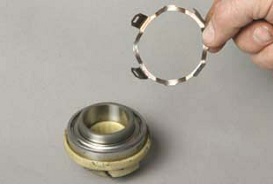Прижимное кольцо подшипника Chevrolet Niva