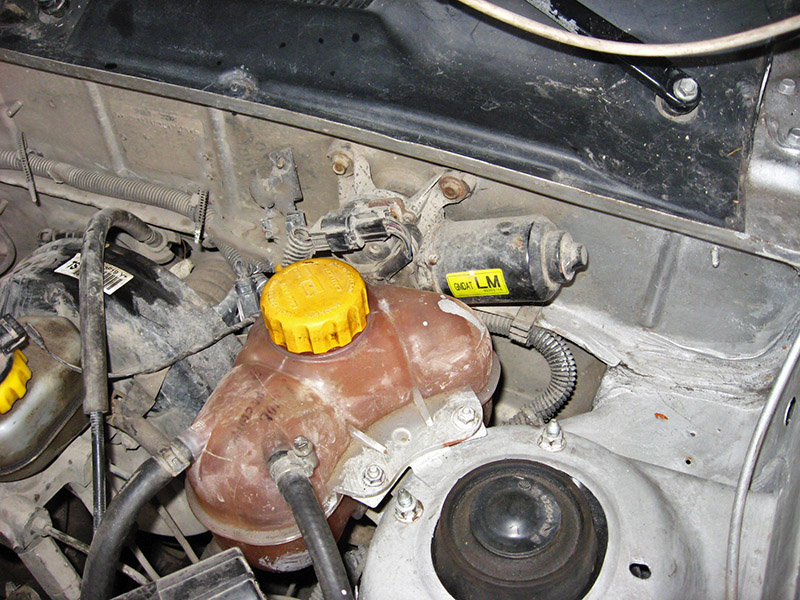 Бачок охлаждающей жидкости Chevrolet Lanos