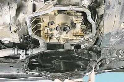 Крышка масляного картера Nissan Qashqai