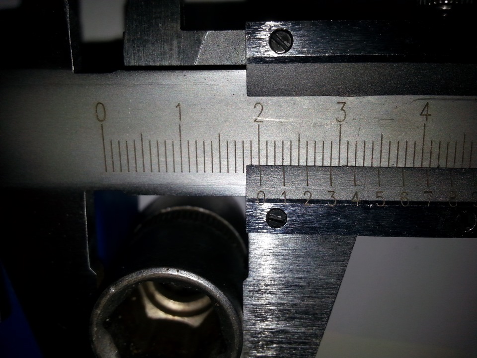 Размеры нужной головки для установки подшипника шкива привода компрессора кондиционера (вид 2) Renault Kangoo 2