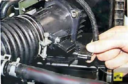 Колодка жгута проводов датчика массового расхода воздуха Nissan Almera Classic