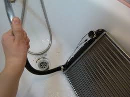 Проверка радиатора в ванне с водой ГАЗ 31105 Волга