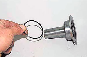 Уплотнительное резиновое кольцо направляющей втулки Chevrolet Niva