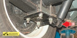 Резиновые втулки нижних шарниров и подушки верхних шарниров амортизаторов, а также буфер сжатия ГАЗ 31105 Волга