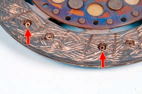 Износ фрикционных накладок ведомого диска сцепления Nissan Qashqai