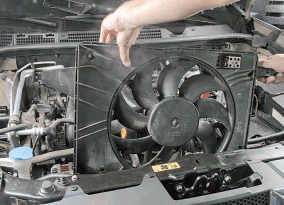 Электровентилятор системы охлаждения двигателя Nissan Qashqai