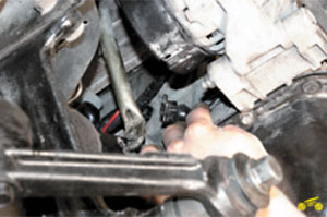 Снятие и установка двигателя Chevrolet Niva