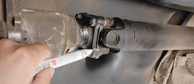  Отметка взаимного положения фланцев карданного вала и редуктора Nissan Qashqai
