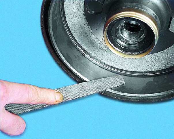 Удаление буртика с рабочей поверхности тормозного барабана Renault Logan