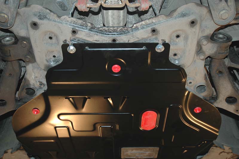 Грязезащитный щиток моторного отсека Ford Focus 2