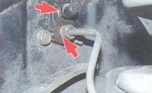 Тормозной шланг и клапан прокачки гидропривода заднего колеса Renault Logan