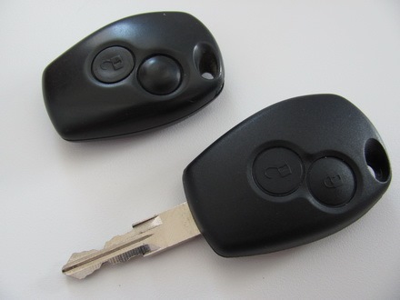 Ключи от автомобиля Renault Logan