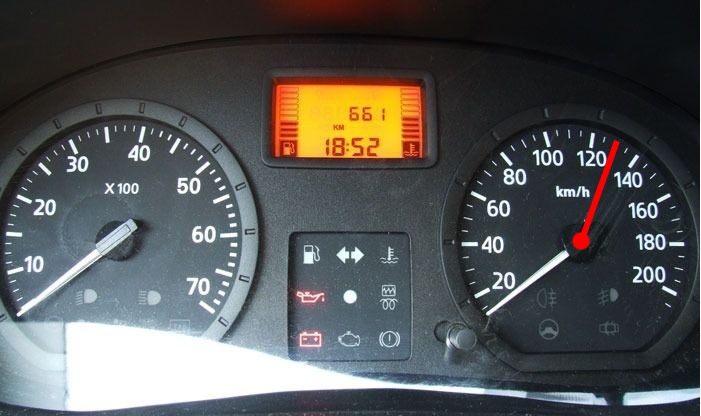 Ограничение скорости в период обкатки Renault Logan