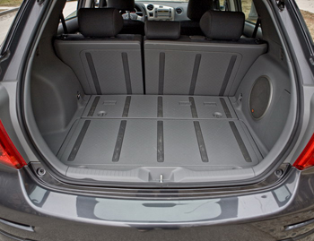 Полка багажника Hyundai Matrix