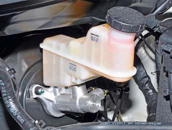 Бачок тормозной жидкости Hyundai Solaris