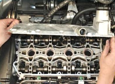 Снятие крышки головки блока цилиндров двигателя ВАЗ-21126 Лада Гранта (ВАЗ 2190)