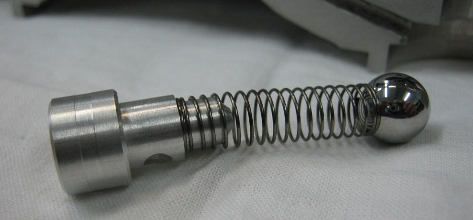 Противодренажный клапан масляного канала головки блока цилиндров двигателя ВАЗ-21126 Лада Гранта (ВАЗ 2190)