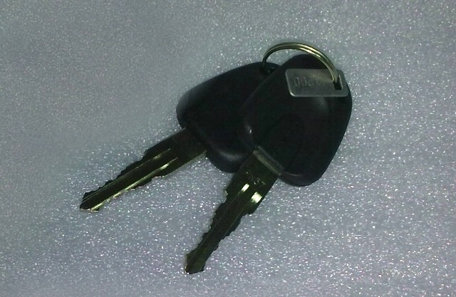 Комплект ключей с биркой для Daewoo Nexia N150