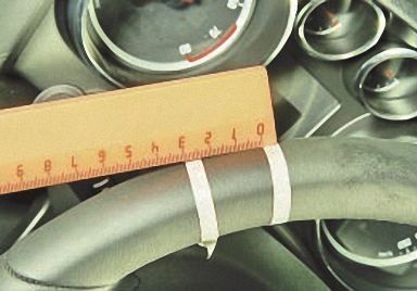Измерять свободный ход руля на автомобиле Hyundai Accent MC