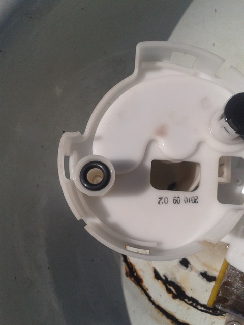 Уплотнительное кольцо верхней части топливного фильтра Kia Rio II