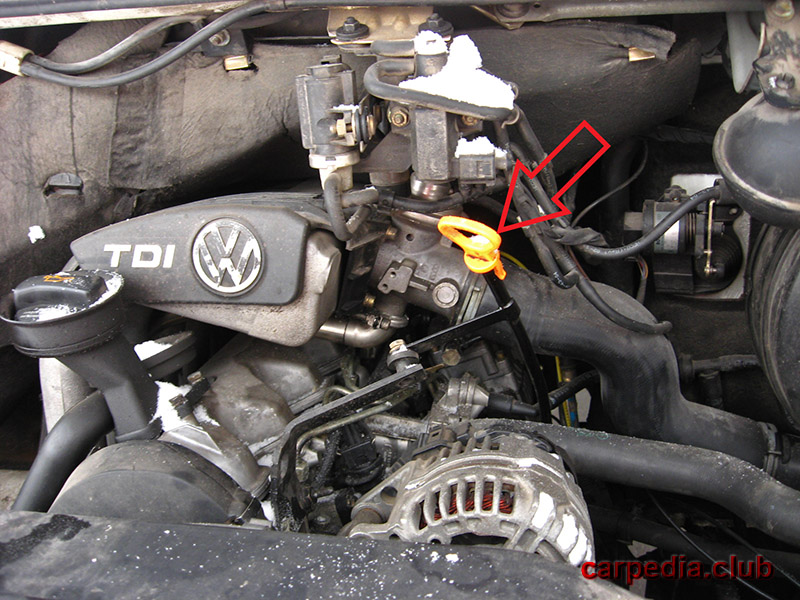 Расположение измерительного щупа моторного масла Volkswagen LT II 1996 - 2006