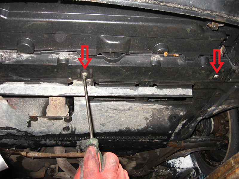 Винты крепления защиты картера двигателя с правой стороны Peugeot 207