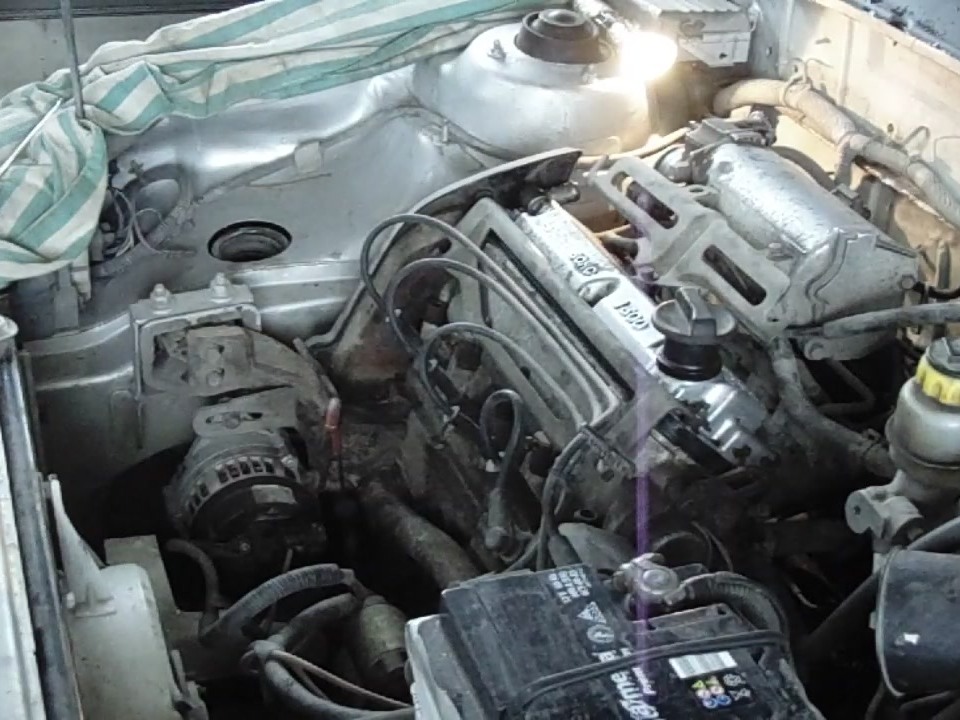 Двигатель со снятым впускным коллектором Daewoo Sens