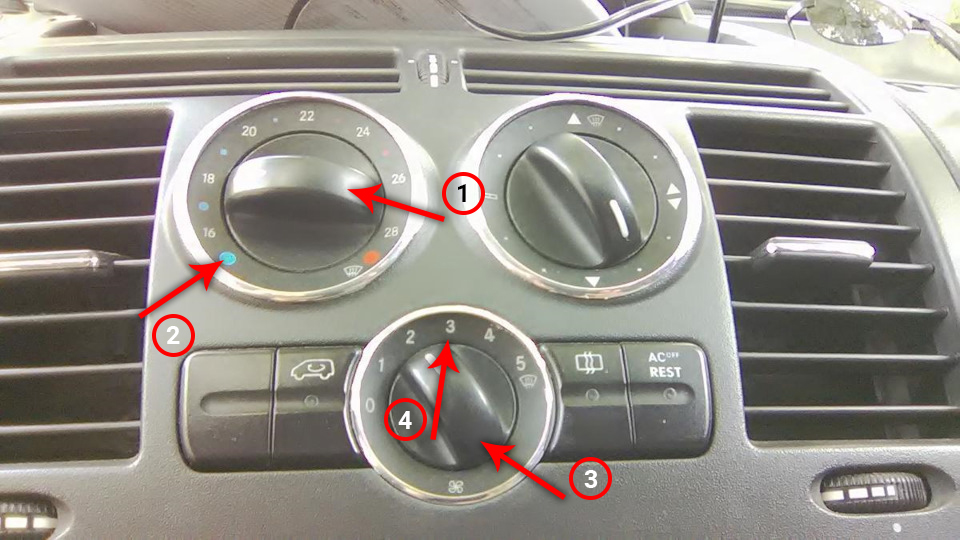 Регулятор подачи воздуха для вентиляции салона на автомобиле Mercedes-Benz Vito W639