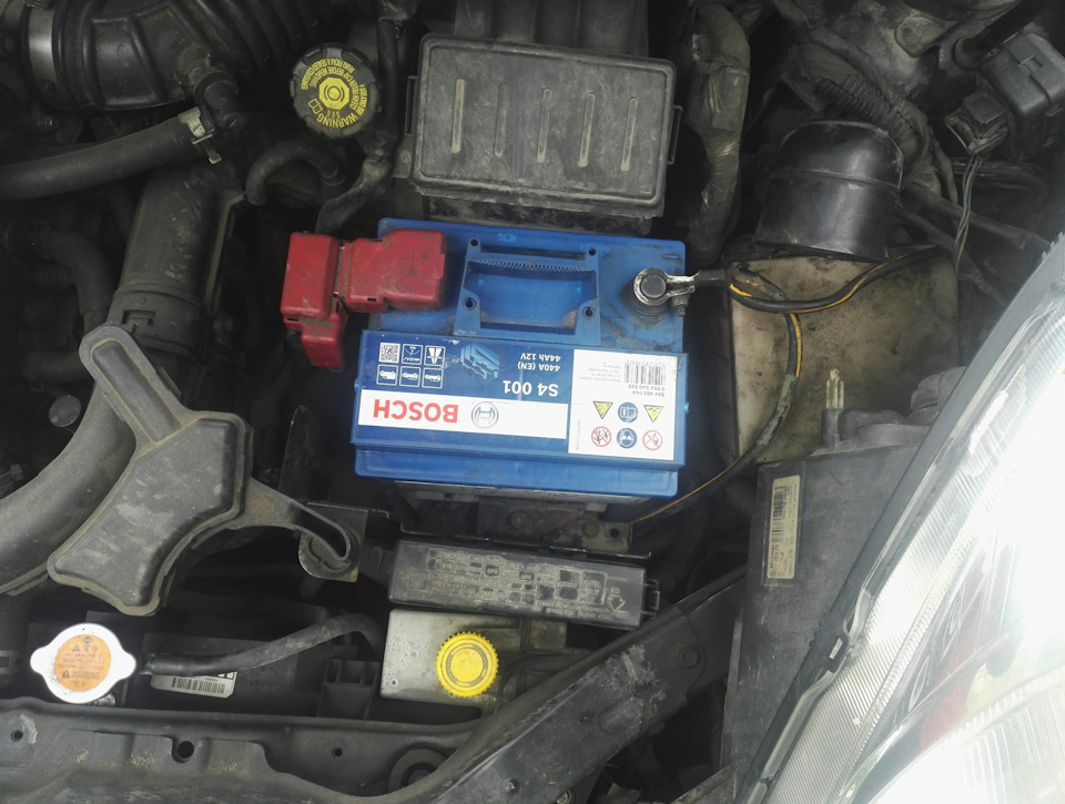 Снижение давления в системе питания двигателя Nissan Note 2004 - 2012