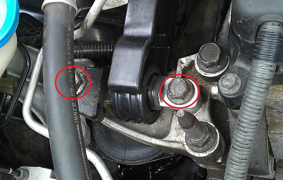 Замена правой опоры двигателя Honda Civic 2005 - 2011 