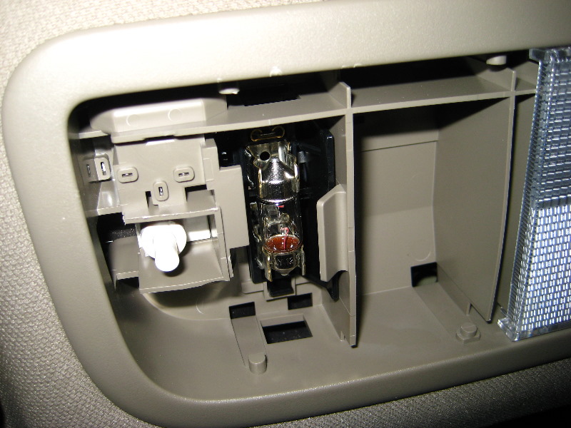 Замена лампочек в салоне Honda Civic 2005 - 2011