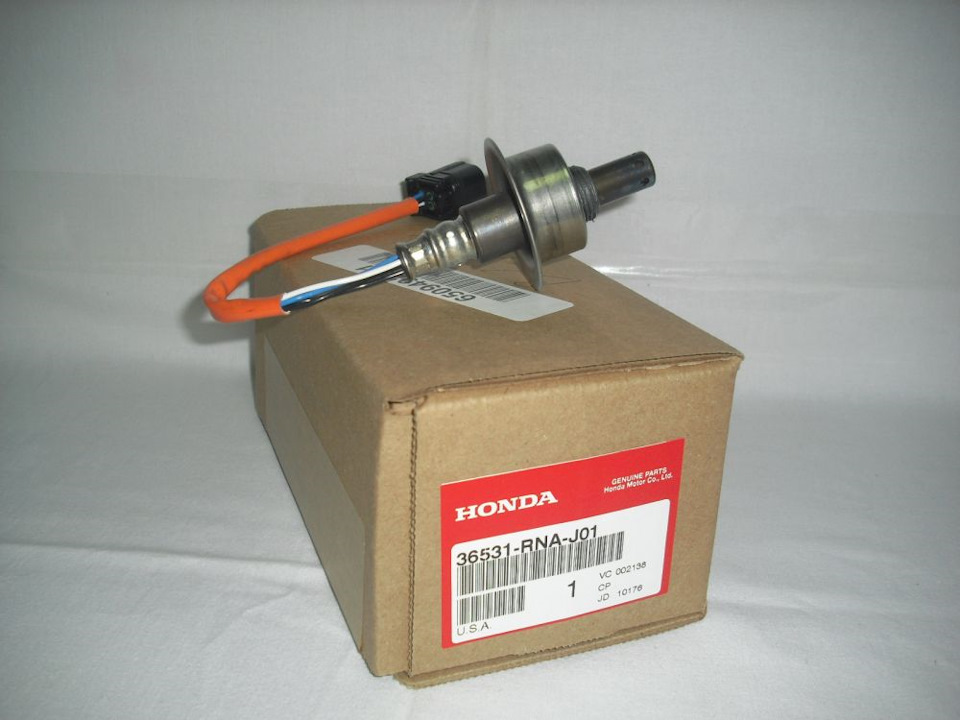 Замена датчика концентрации кислорода Honda Civic 2005 - 2011