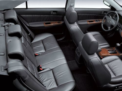 General view of the interior of the car Toyota Camry